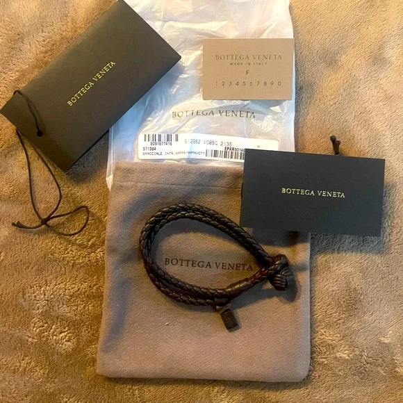 Bottega veneta deals leather bracelet